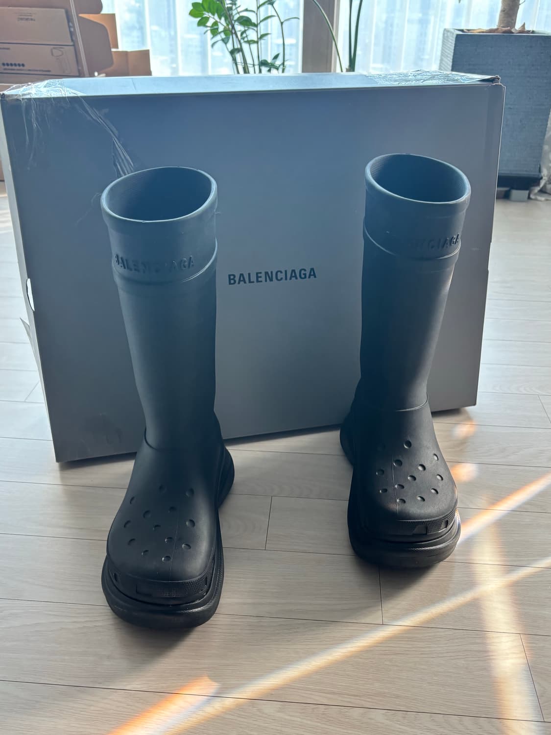 발렌시아가 크록스 부츠 43 블랙 상품이미지5