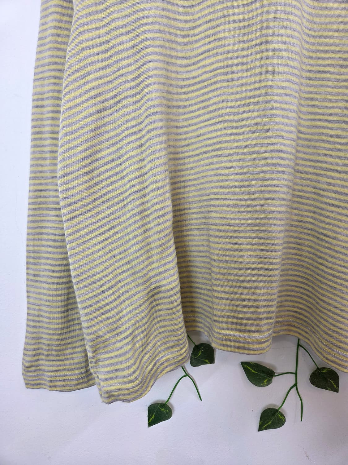 레몬 잔스트라이프 목폴라 슬리브 상품이미지3