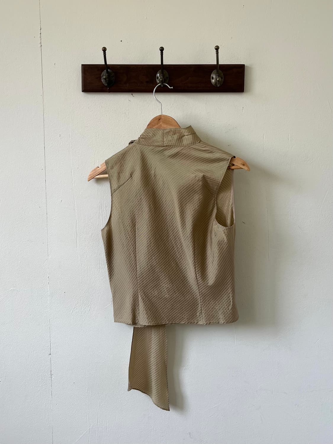 UNDICI-NOVE 슬리브리스 블라우스 상품이미지2