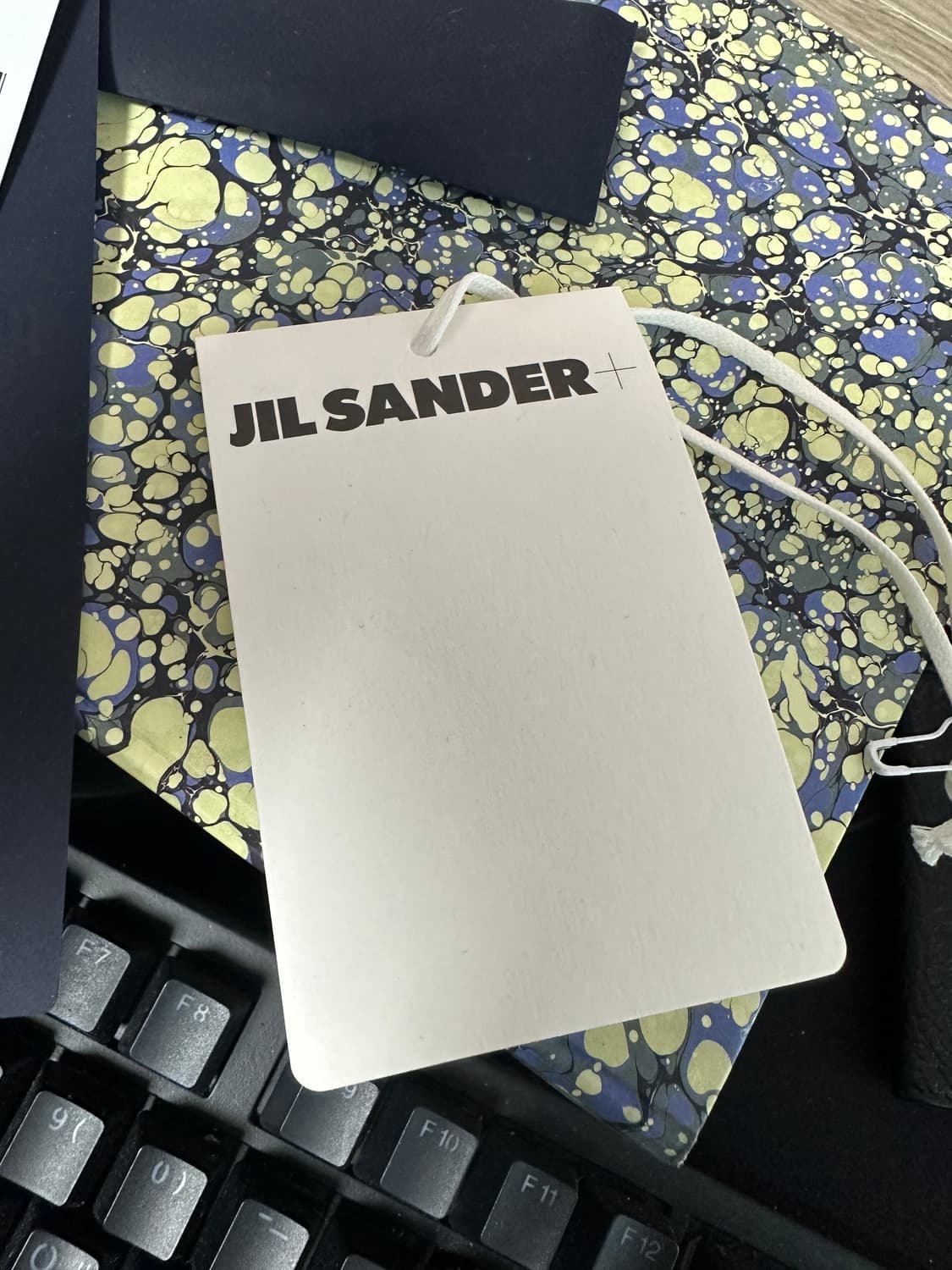 질샌더 로고 스웨트셔츠 팝니다. 상품이미지4