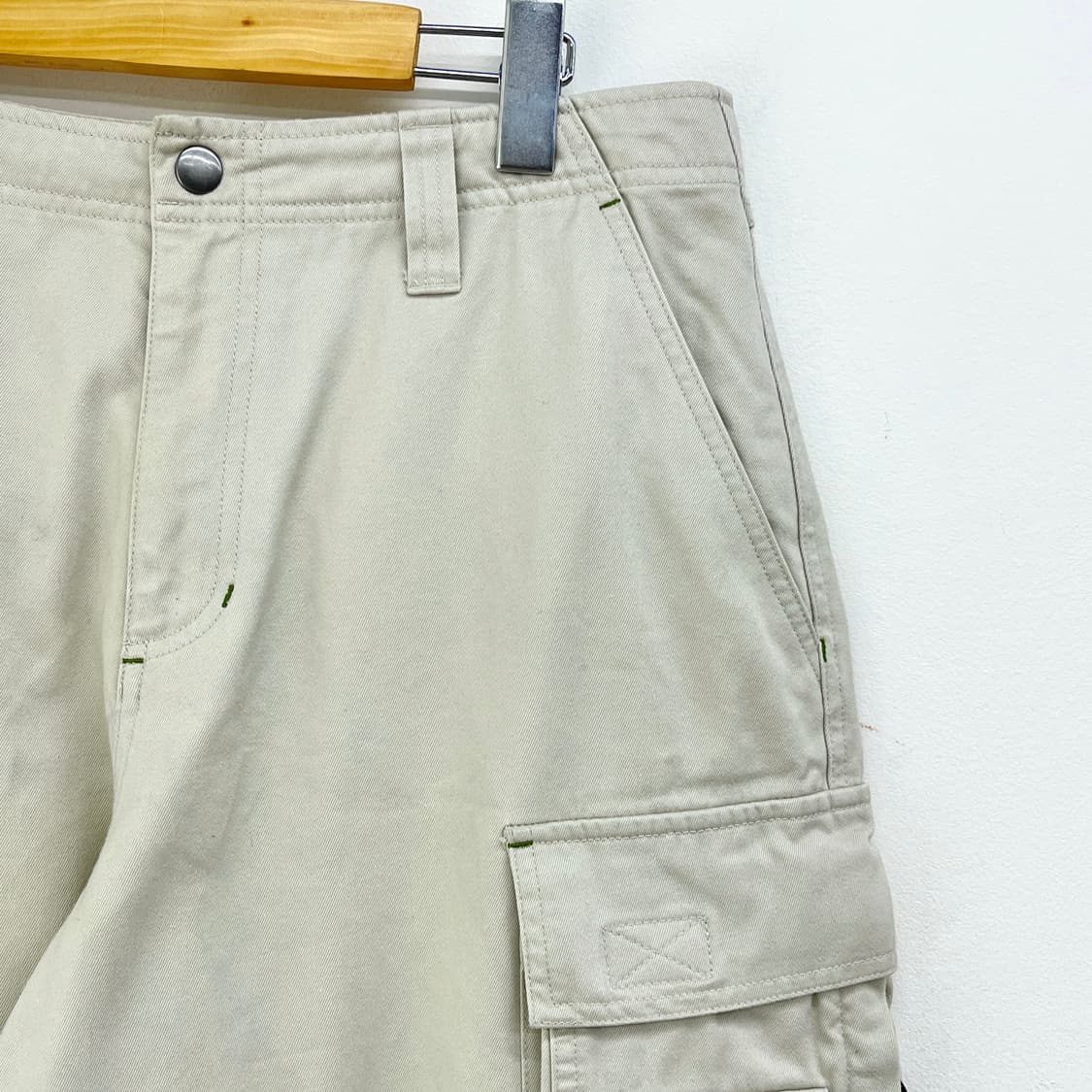 아디다스 이큅먼트 멀티 포켓 라이트 베이지 카고 팬츠 상품이미지6