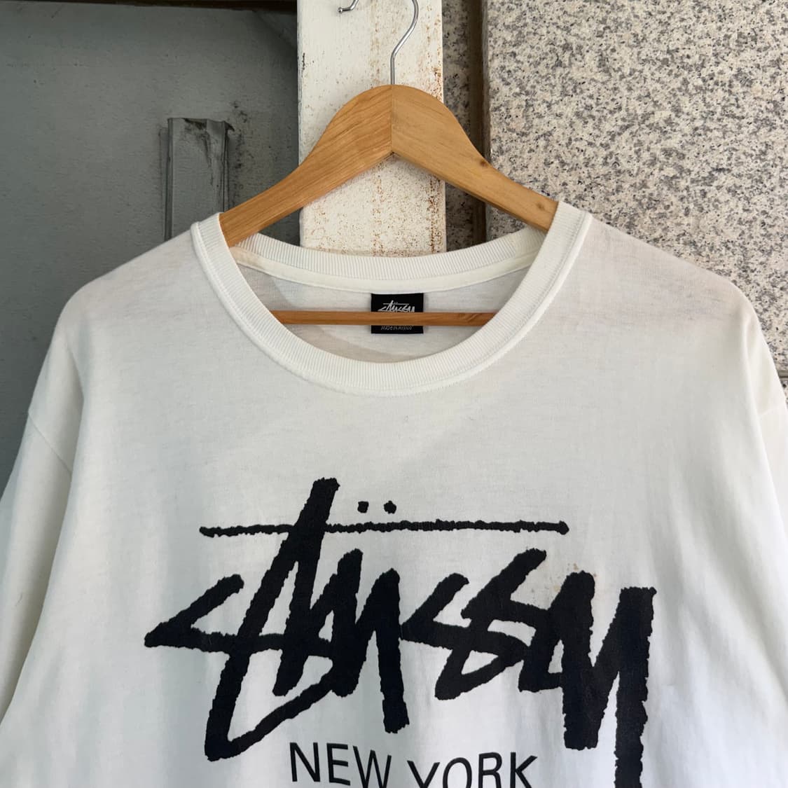 스투시 월드 투어 로고 반팔티 상품이미지3