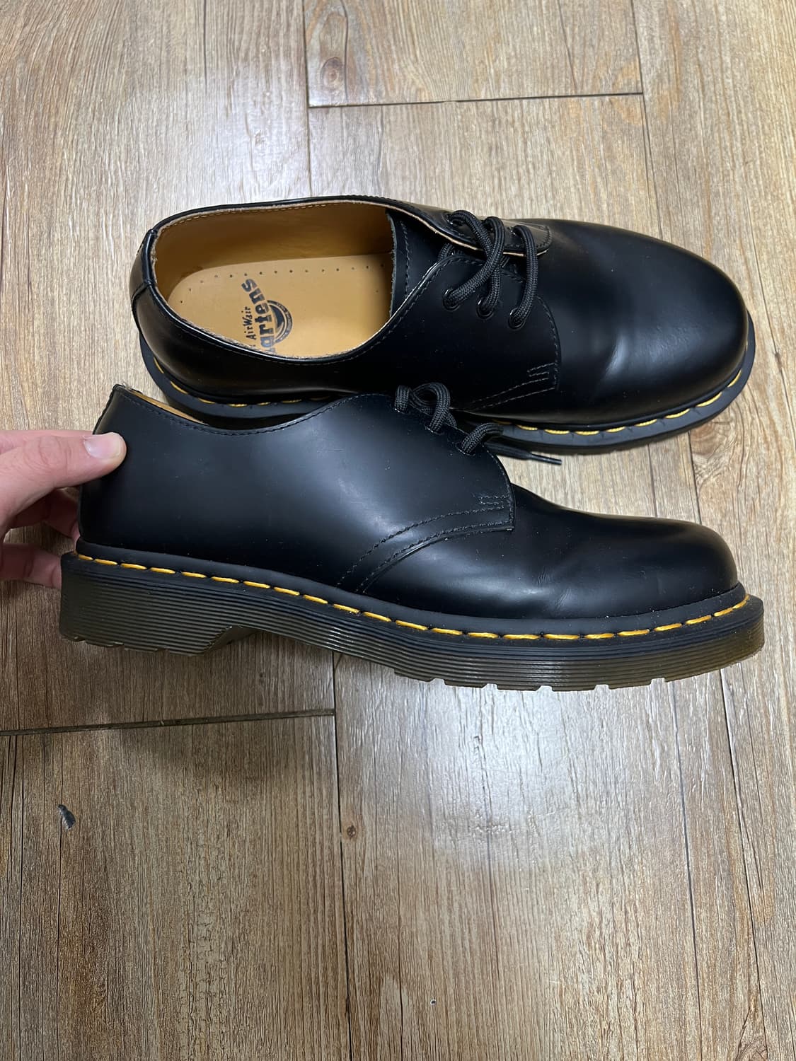 택포15) 닥터마틴 1461 스무스 3홀 블랙 UK6 250 상품이미지2