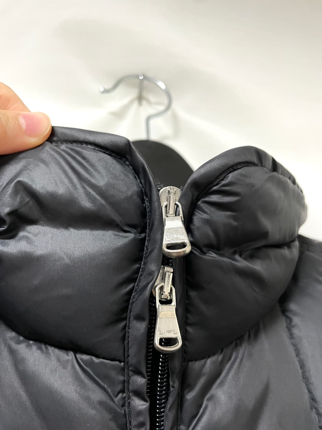 랄프로렌 폴로 여성 퀼티드 나일론 블랙 패딩 점퍼 상품이미지4