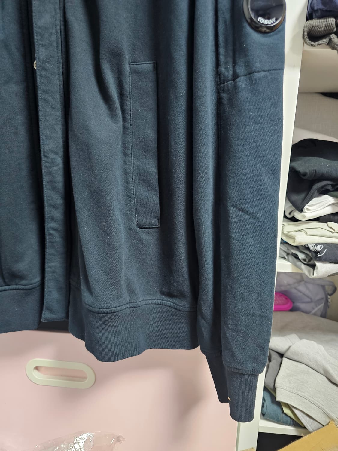 씨피 CP컴퍼니 블랙 집업 자켓 XL 팔아요 정품 상품이미지4