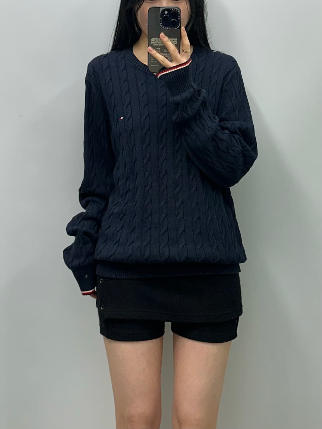 타미힐피거 네이비 꽈배기 니트 상품이미지1