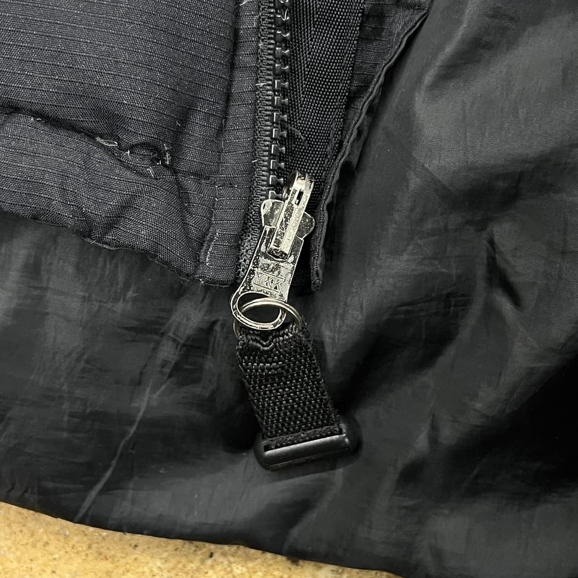 [정품/L] 나이키 블랙 패딩 조끼 b17 상품이미지6