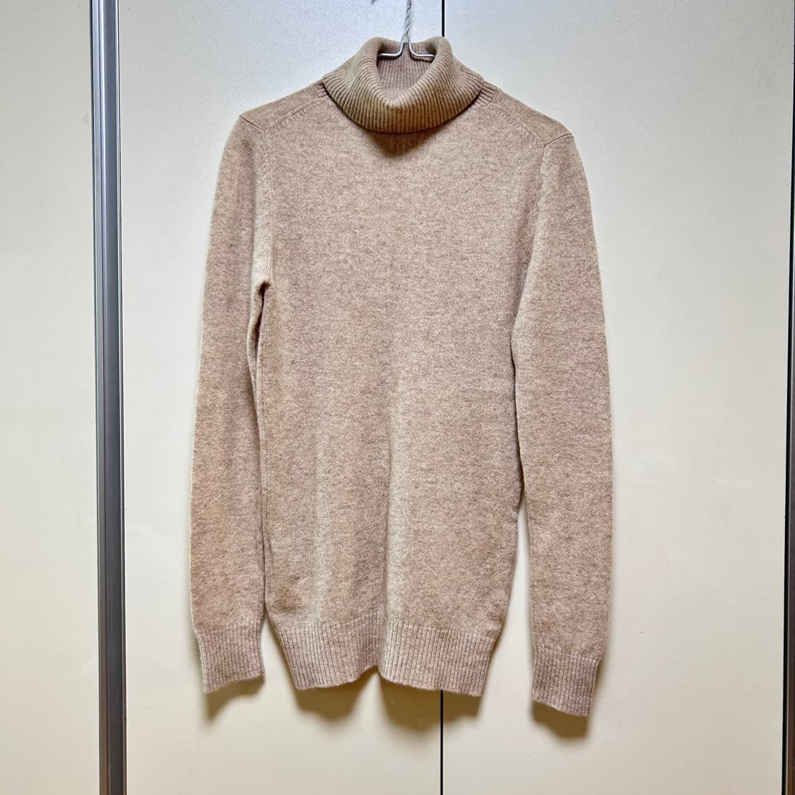 에잇세컨즈 캐시미어 100% 터틀넥 니트 베이지 M 상품이미지1