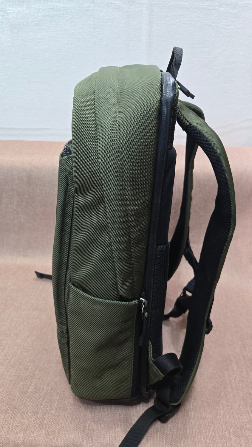 디스커버리 익스페디션 룩소르 백팩카키컬러 상품이미지2