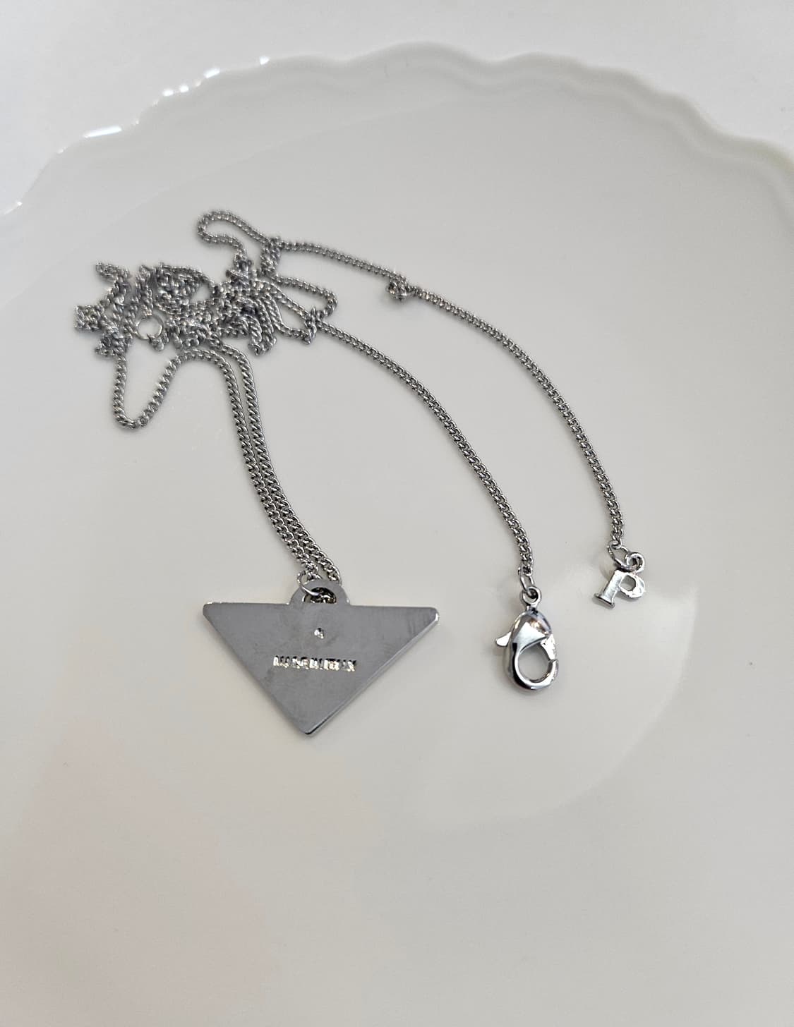 프라다 업사이클링 체인 목걸이 화이트 상품이미지6