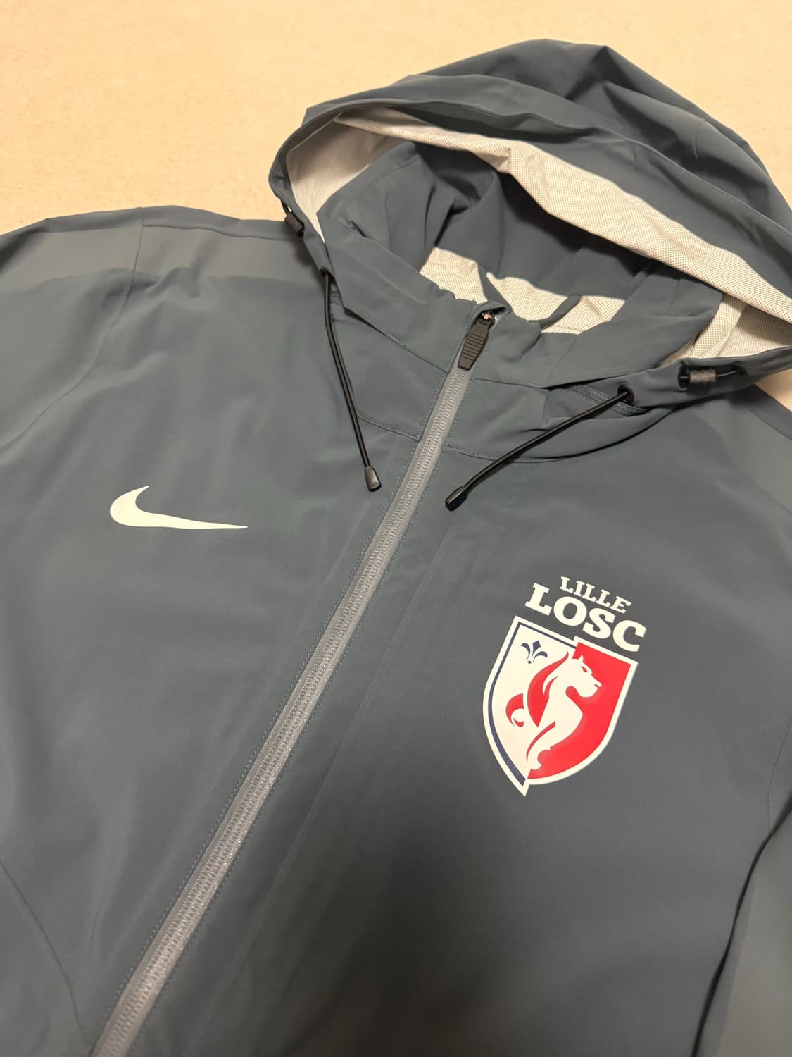 나이키 레인자켓 릴 상품이미지2