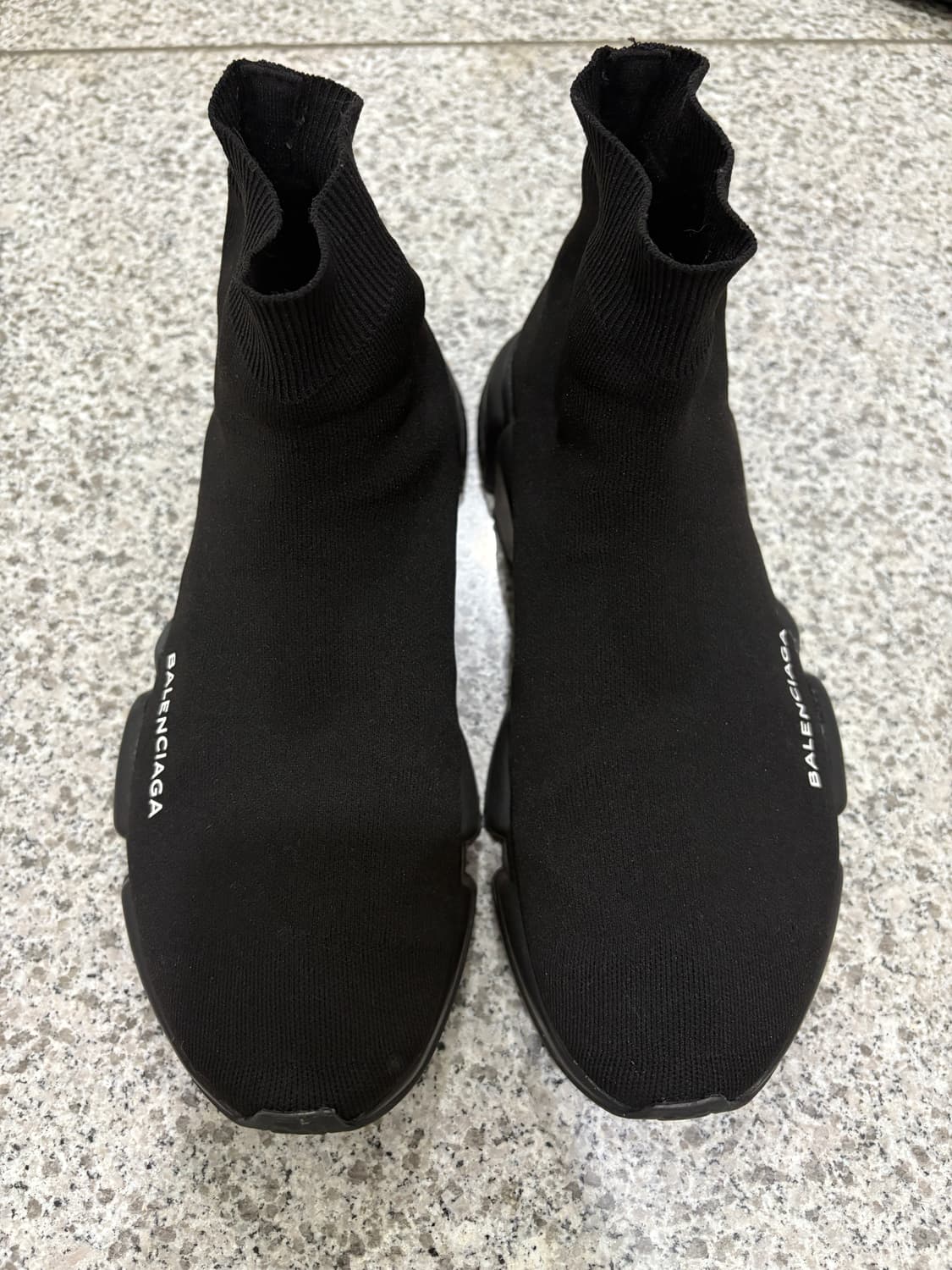 발렌시아가 스피드러너 올검 상품이미지1