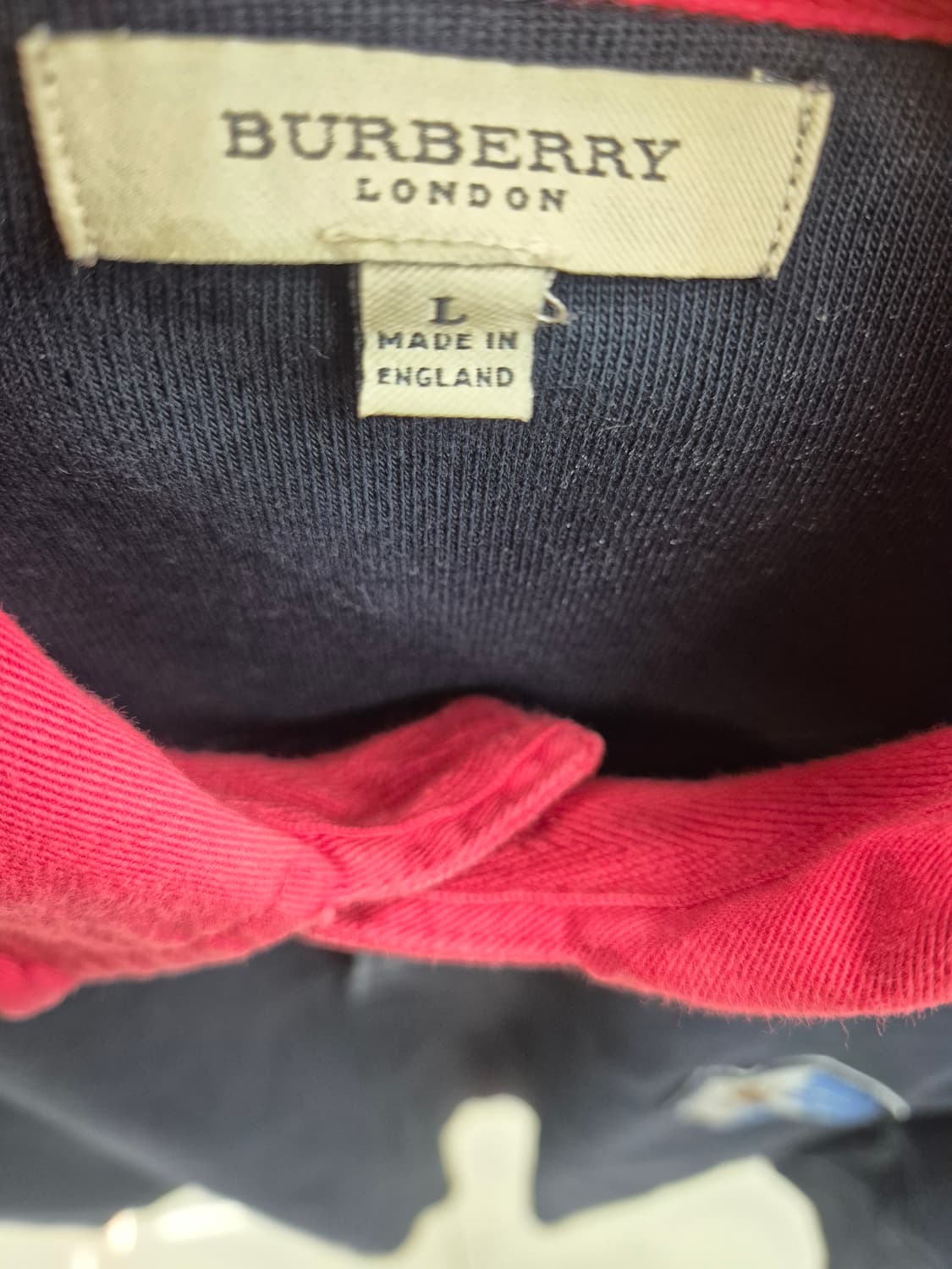 버버리 런던 남성 긴팔 폴로 셔츠  L
- 사이즈 실측 가슴단면 57   상품이미지3