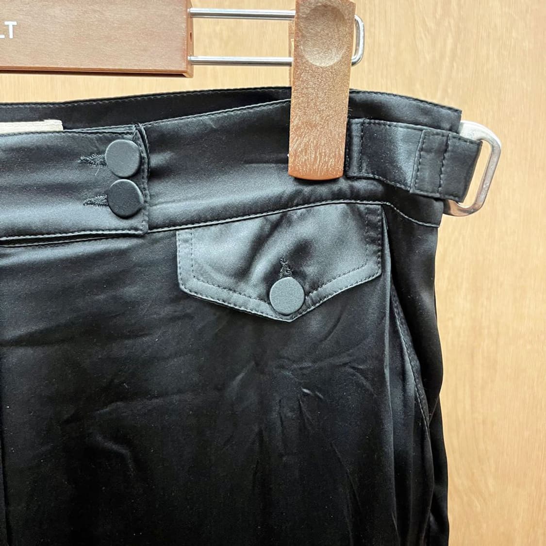 엠포리오 아르마니 슬랙스 와이드 팬츠 사이드 벨트 스트랩 디테일 블랙 상품이미지6