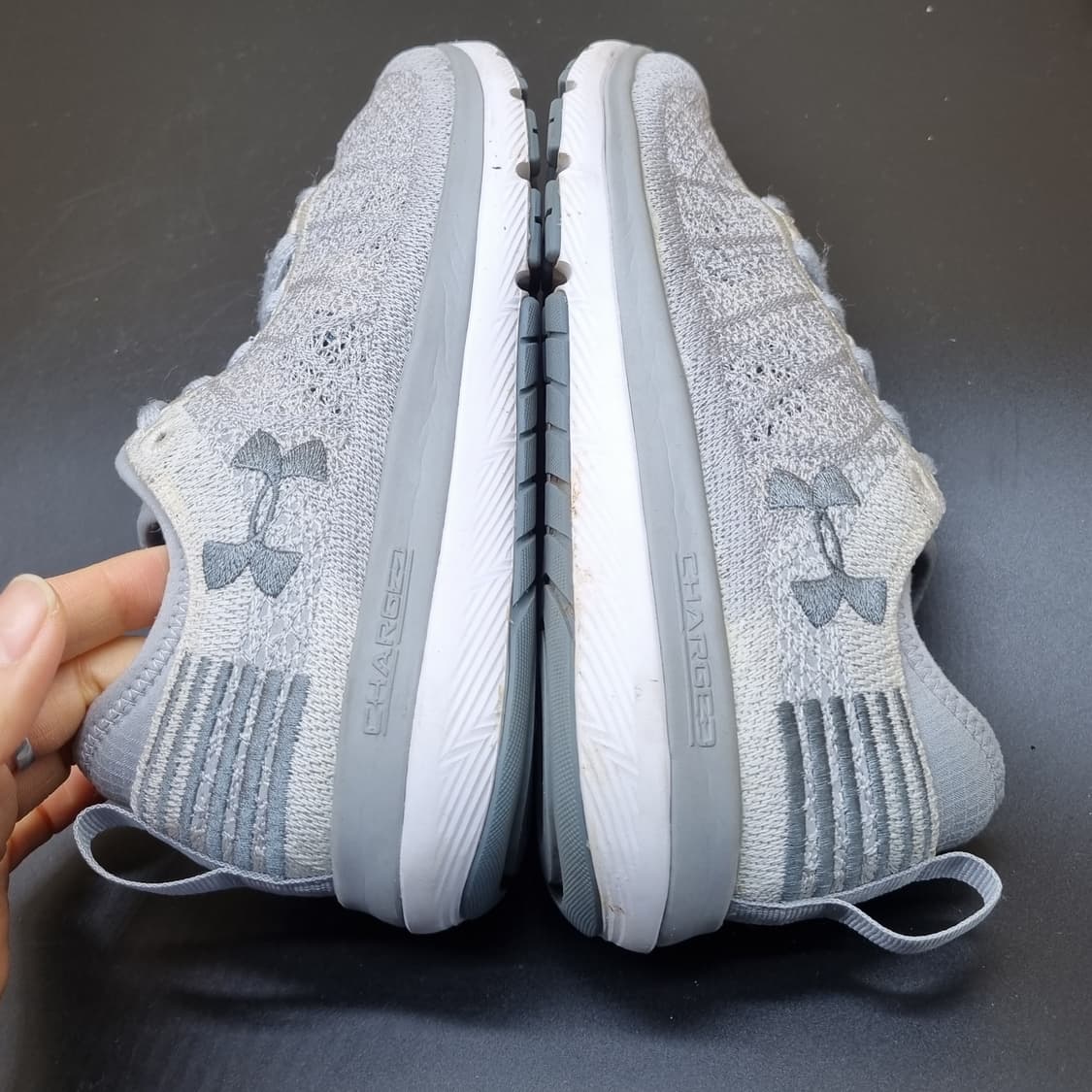 언더아머 UA 여성운동화230 상품이미지5