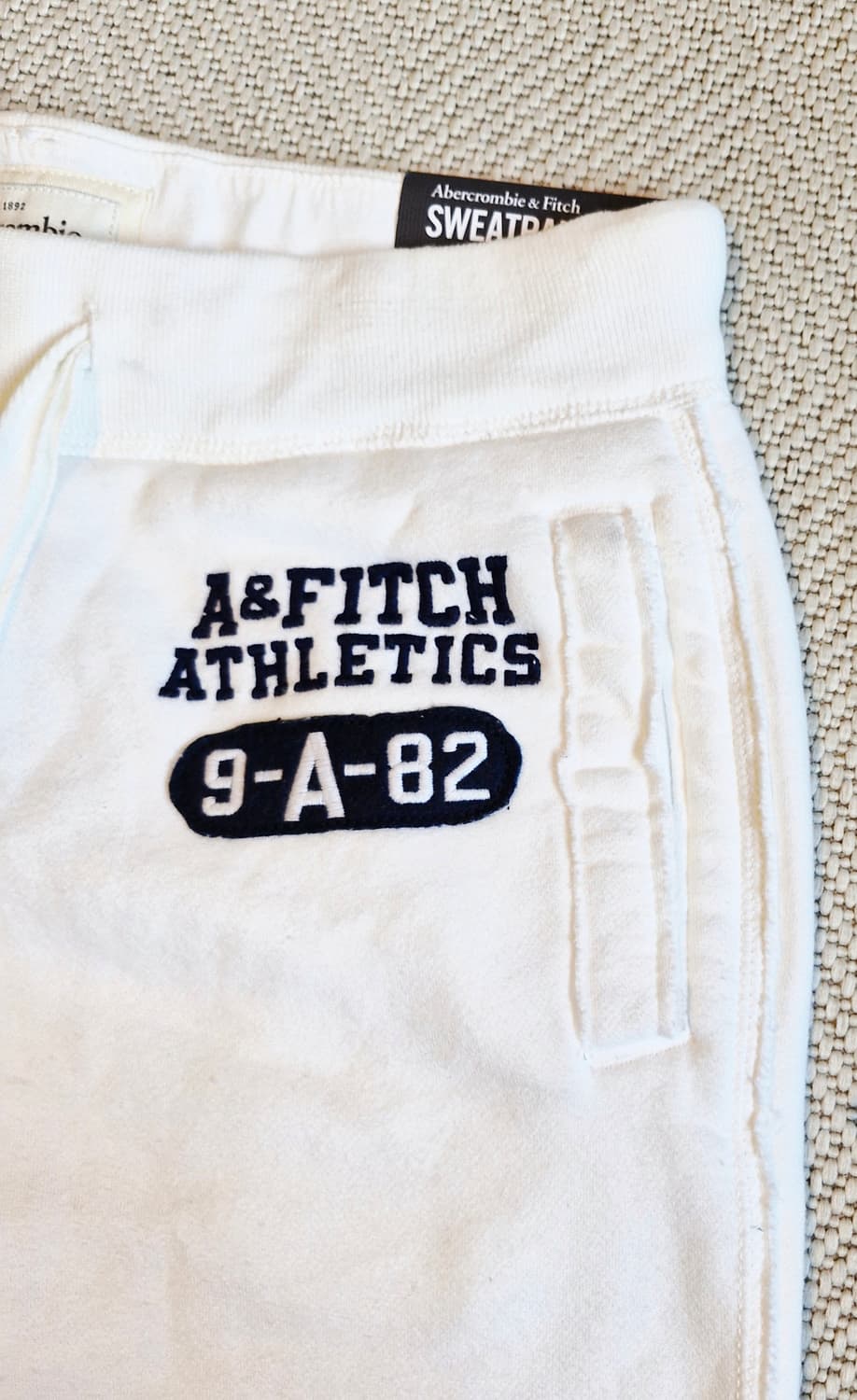 아베크롬비 클래식 스웻팬츠 새상품 상품이미지1