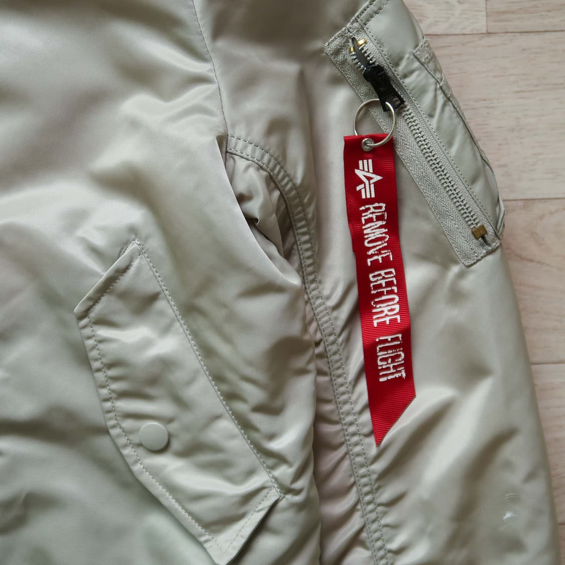 알파 인더스트리 MA-1 자켓 상품이미지3