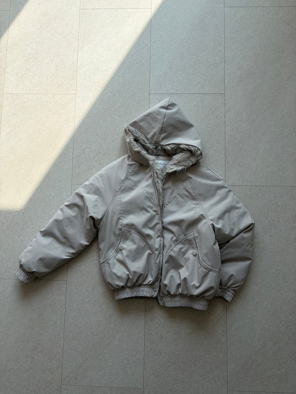 후드 퍼 아이보리 패딩 점퍼 자켓 상품이미지1