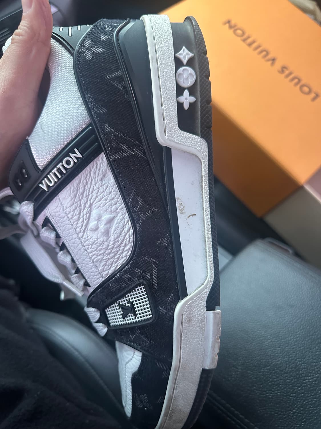 루이비통 트레이너 상품이미지3