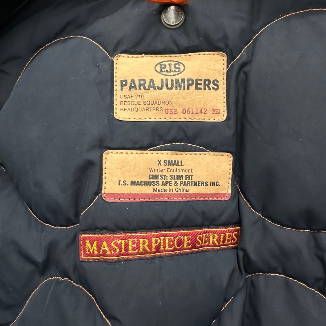 85 파라점퍼스 고비 마스터피스 남자 봄버 패딩 상품이미지6
