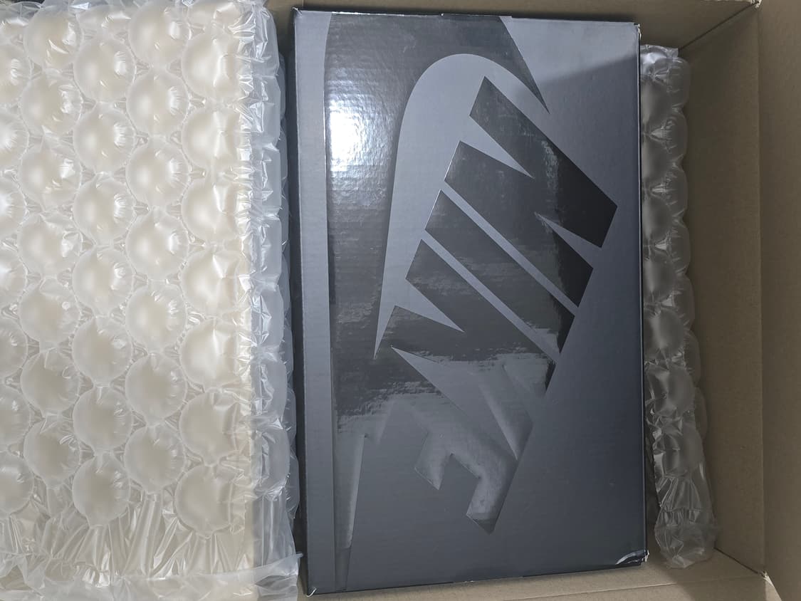 나이키 꼼데가르송 옴므플러스 캡슐 리주버네이트 SP 스니커즈 상품이미지2