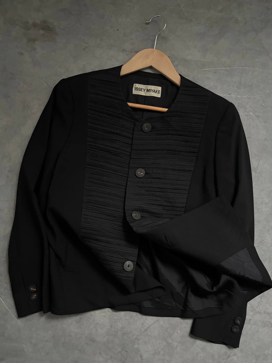 Issey Miyake 이세이미야케 플리츠 블랙 가디건  상품이미지5