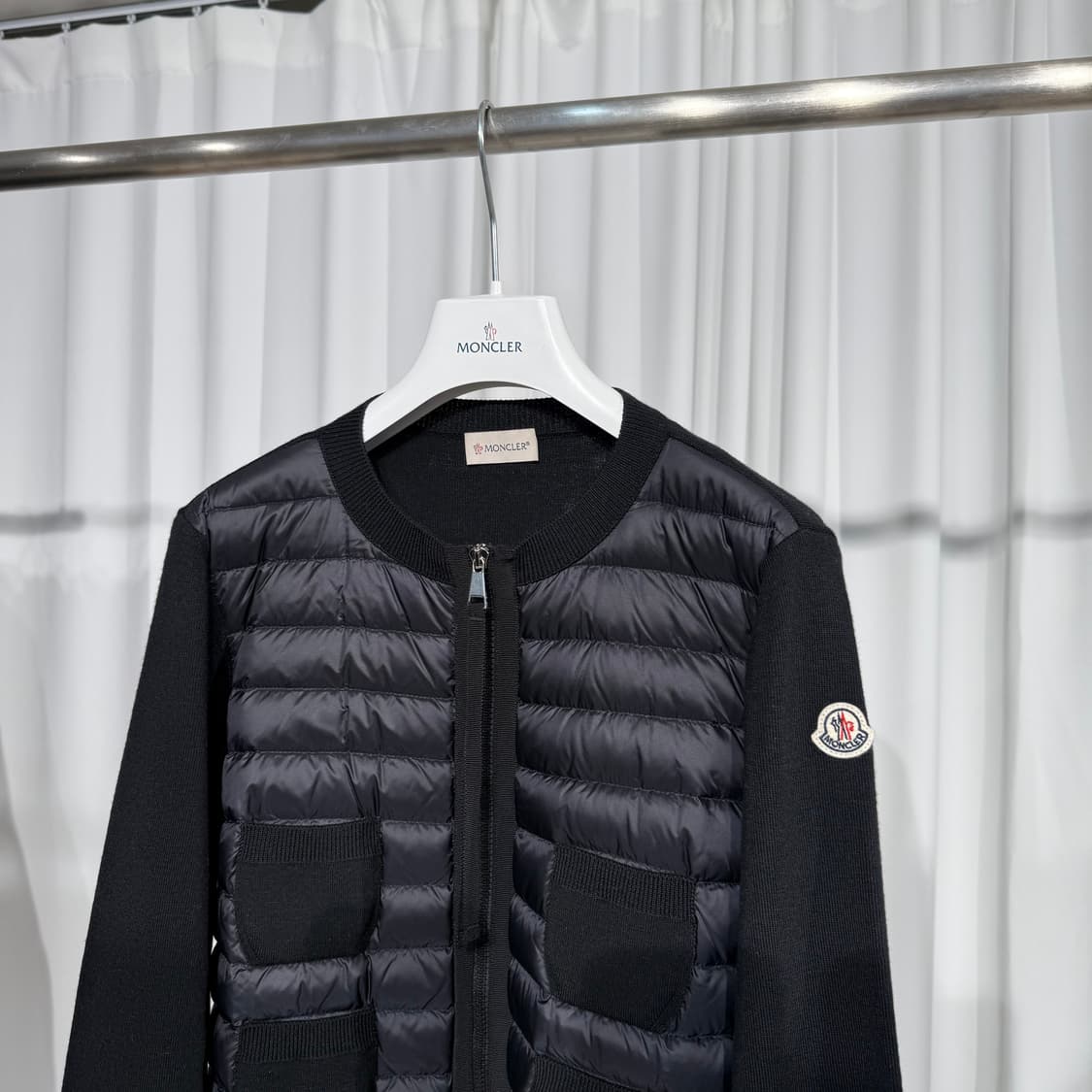 [정품] 몽클레어 몽클레르 패딩 울 집업 니트패딩 상품이미지3