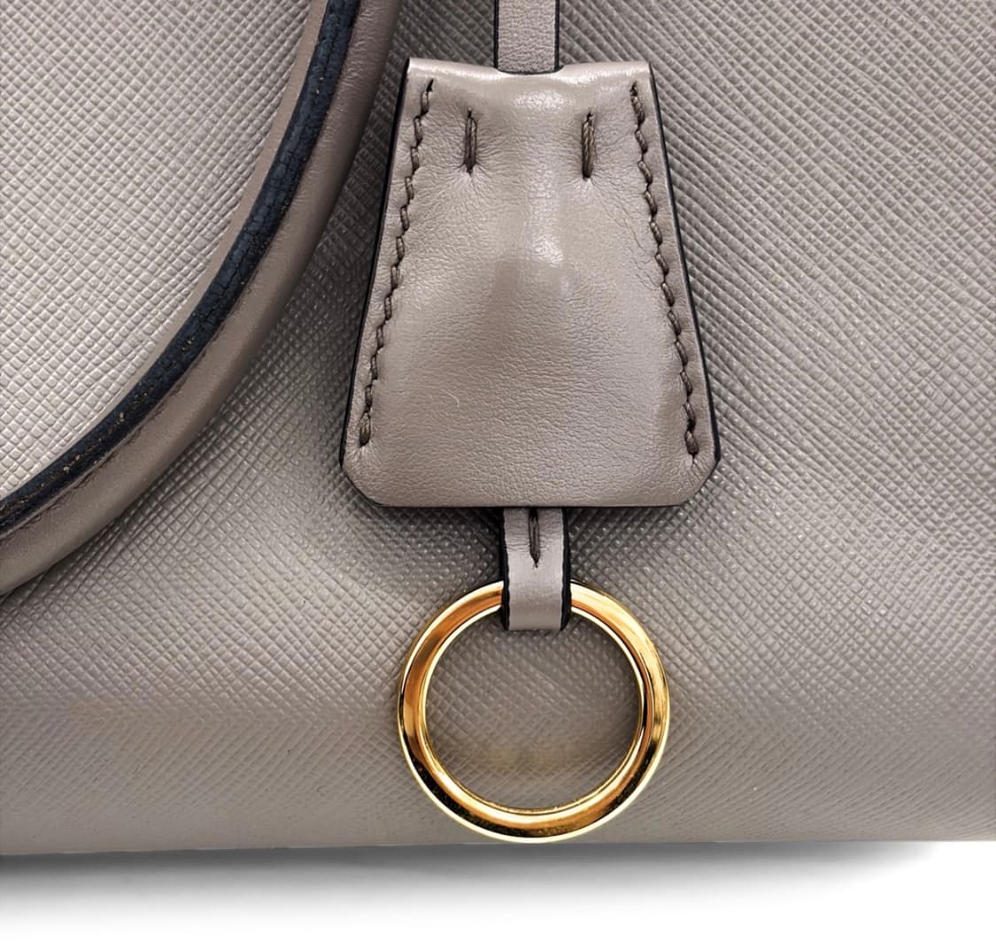 [OS] 프라다 여성 사피아노 소프트 레더 토트백 숄더백 클레이 그레이 상품이미지9