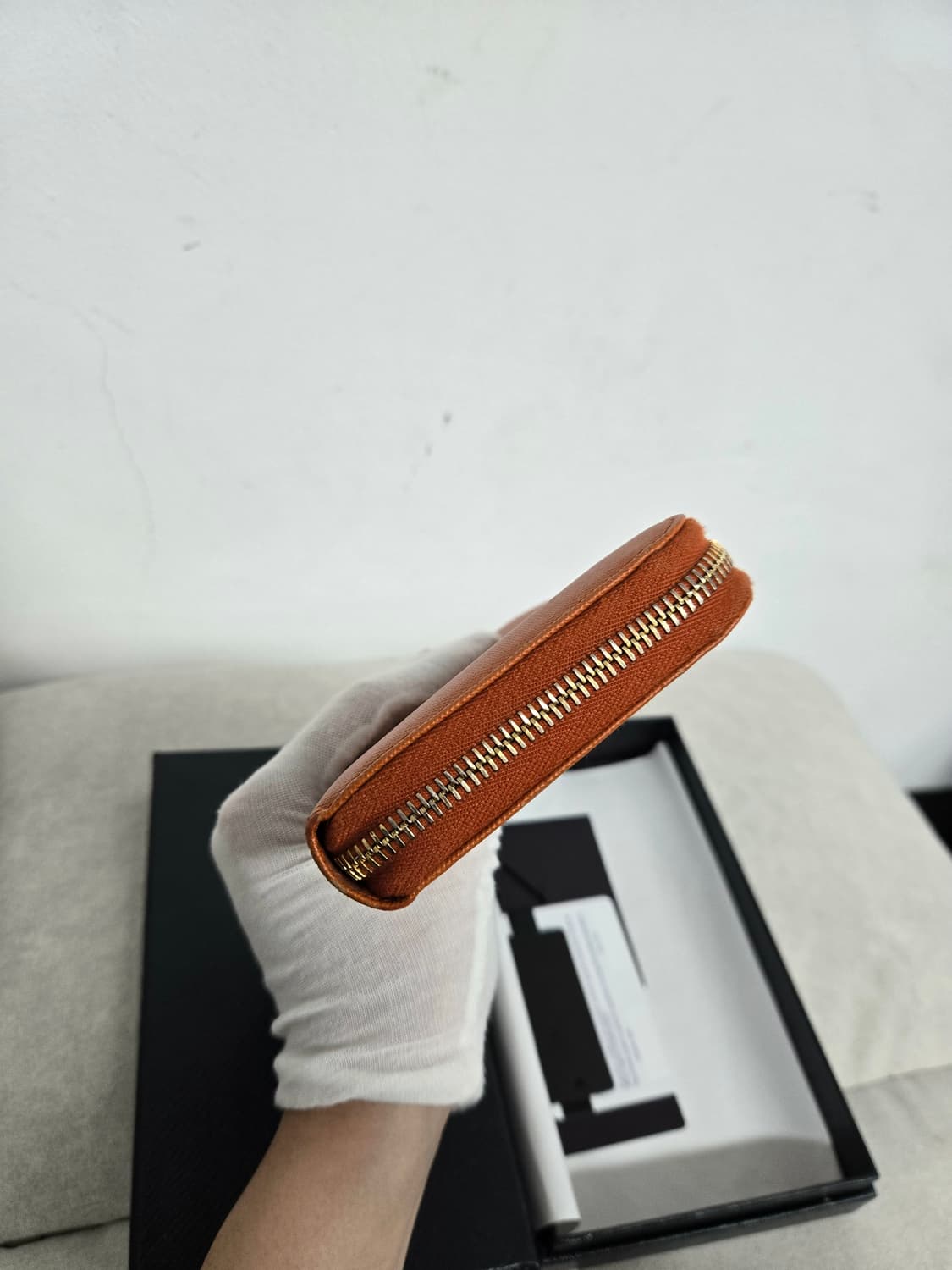 [보증서 정품] 프라다 사피아노 지퍼 장지갑 상품이미지4