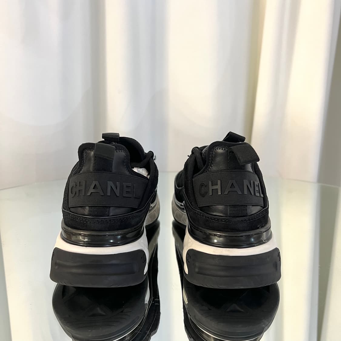 [새상품급/38.5] 샤넬 믹스드 파이버 스니커즈 벨벳 카프스킨 골드 상품이미지6