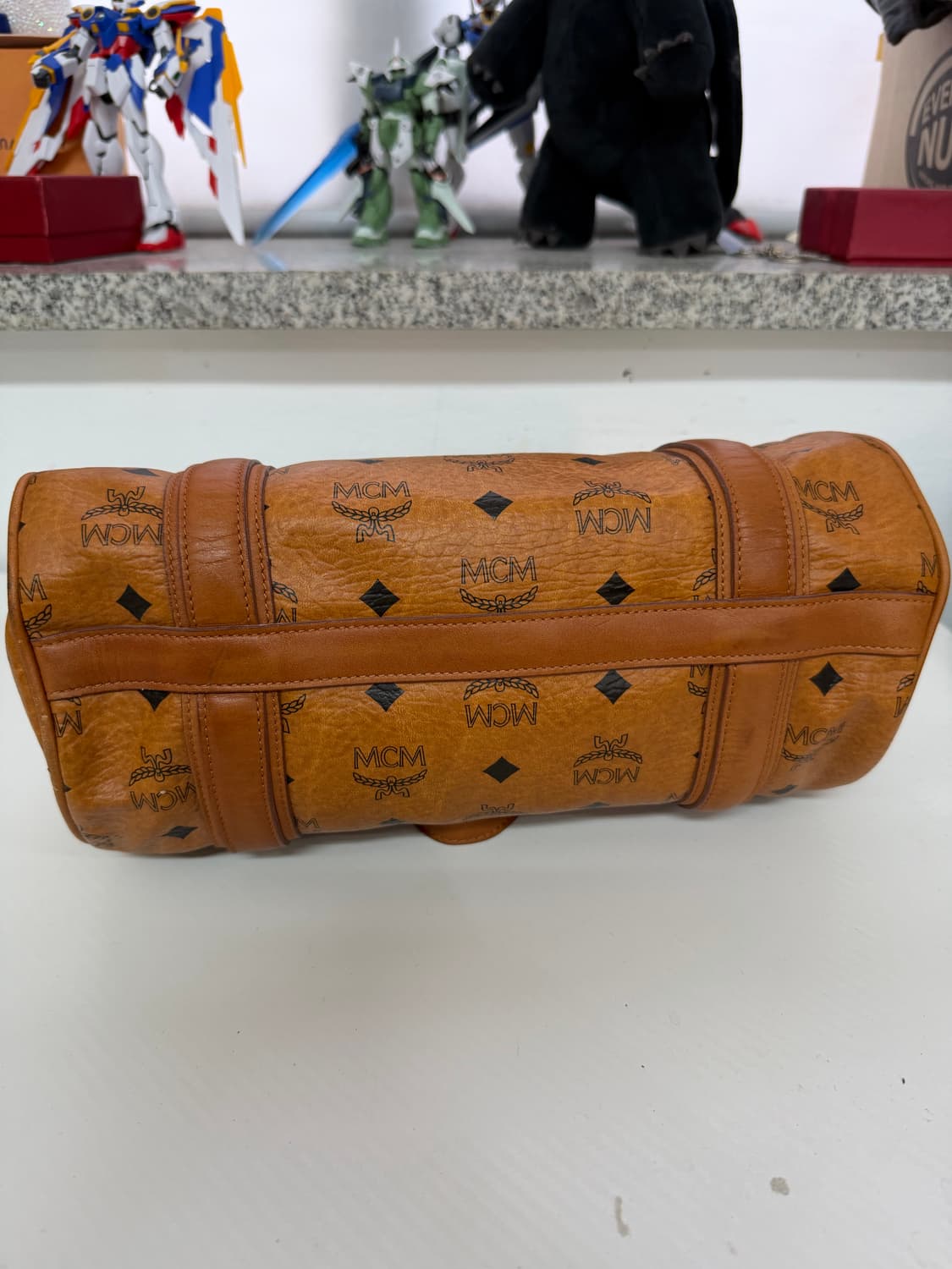 정품) MCM 비세토스 파피용 원통백  상품이미지6