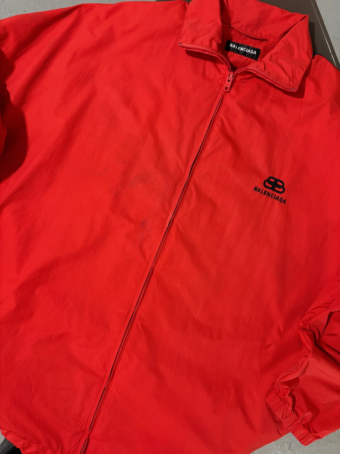 발렌시아가 바람막이 상품이미지2