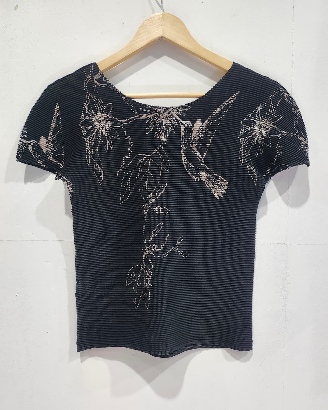 이세이미야케 플리츠 꽃무늬 반팔 티셔츠 Free 정품 상품이미지2