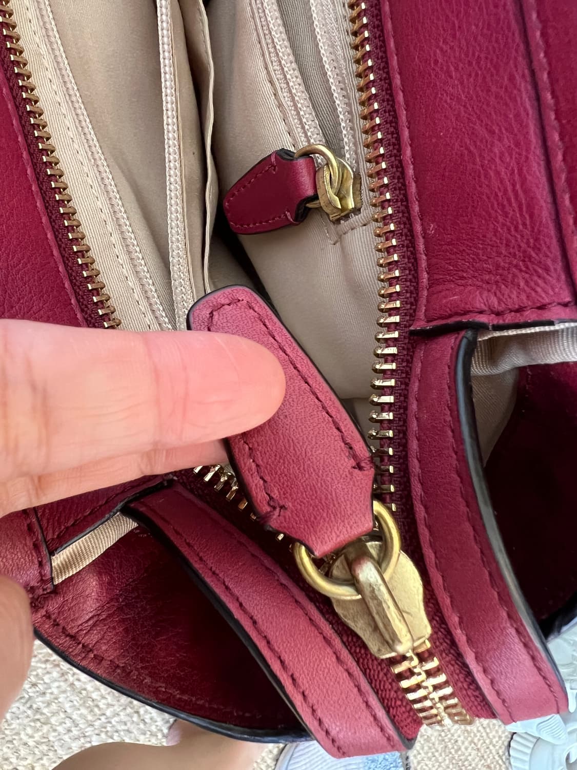 코치 레드 시그니쳐 텍스쳐 로고패턴 숄더백 토트백 상품이미지10