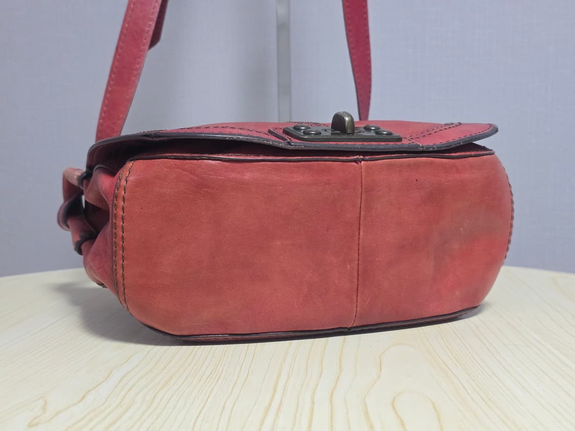 Fossil 레더 바디백  상품이미지5