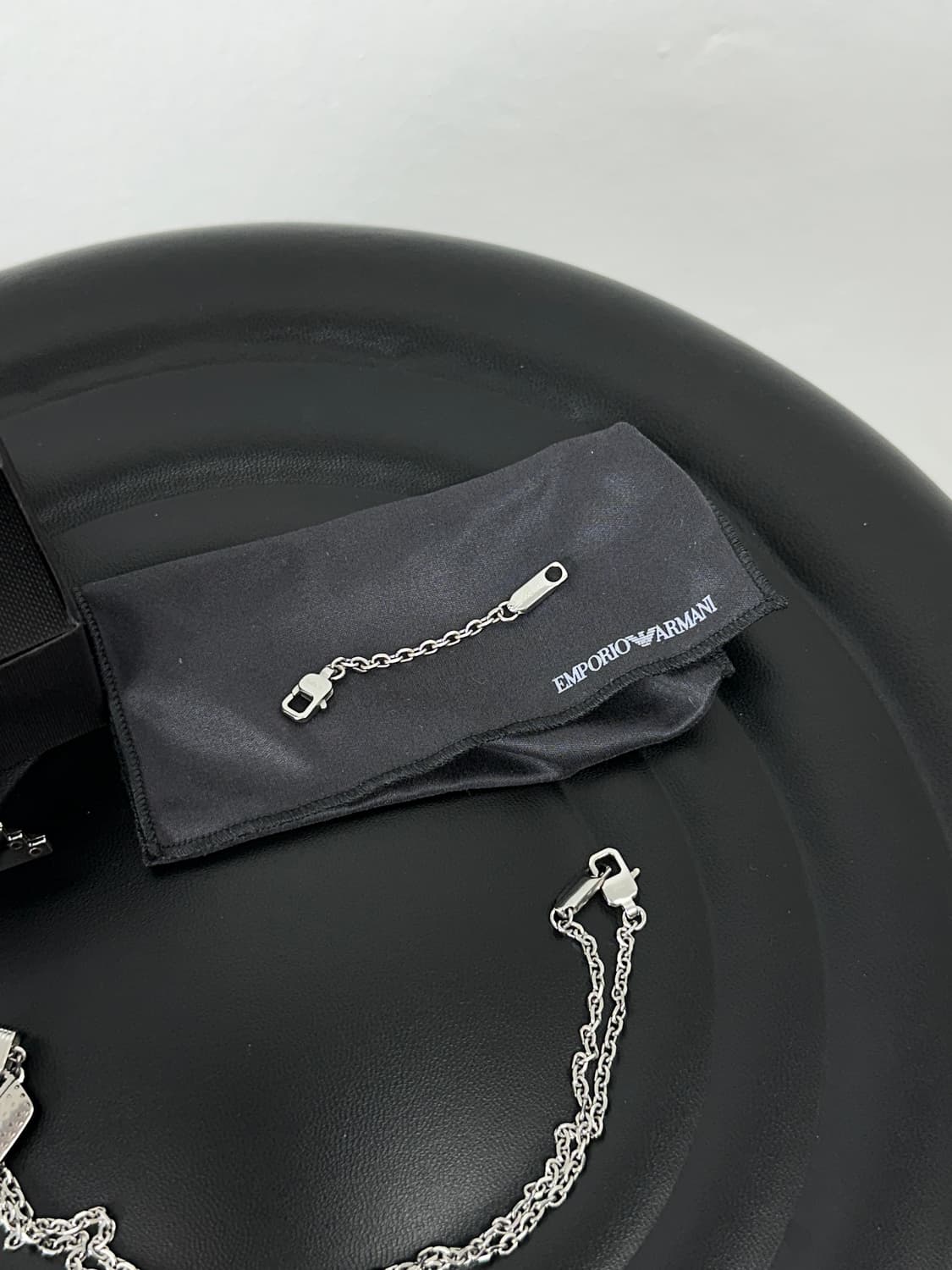 Emporio Armani Eagle Dog Tag Necklace  상품이미지7