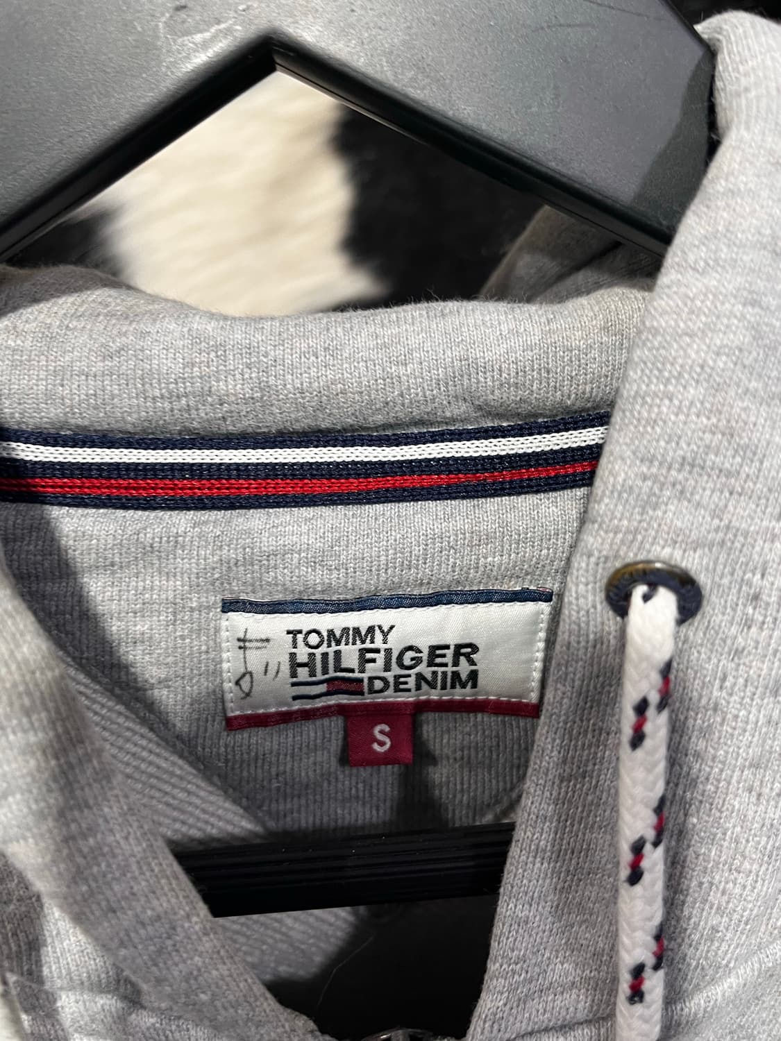 타미힐피거 자수 로고 프린팅 후드집업 상품이미지3