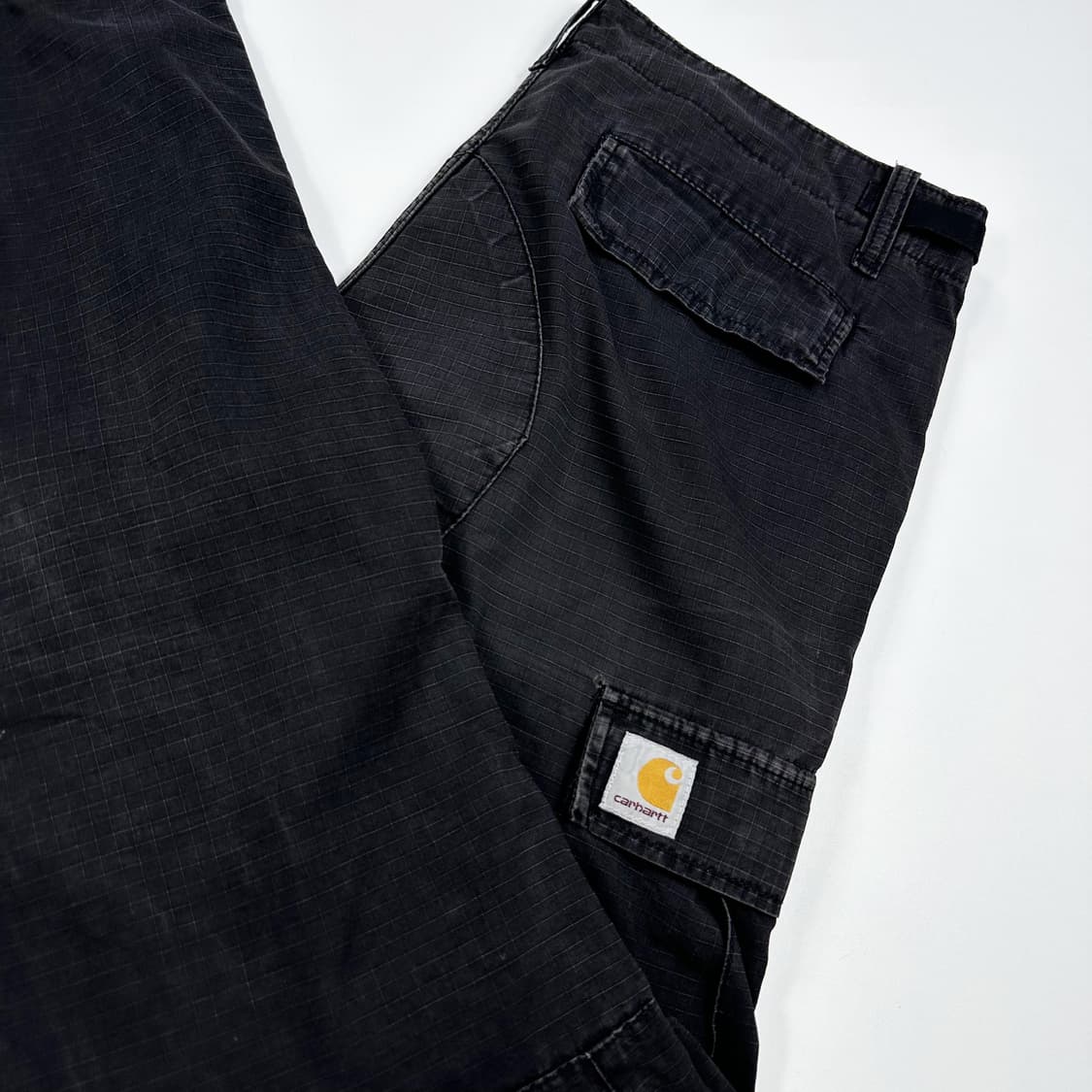 칼하트 wip 블랙 워싱 카고팬츠 (34인치) 상품이미지1