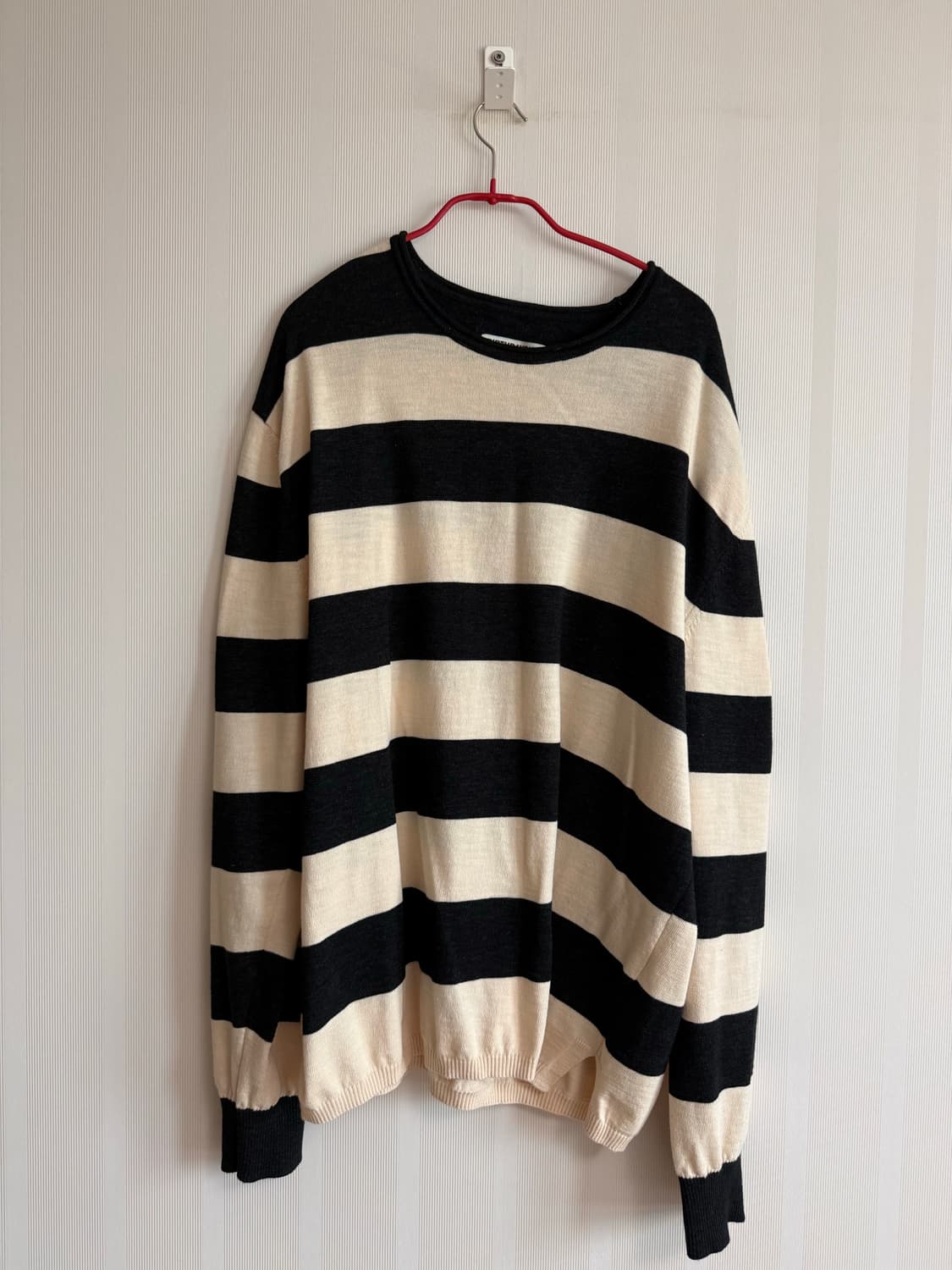 벌스데이수트 스트라이프 니트  상품이미지1