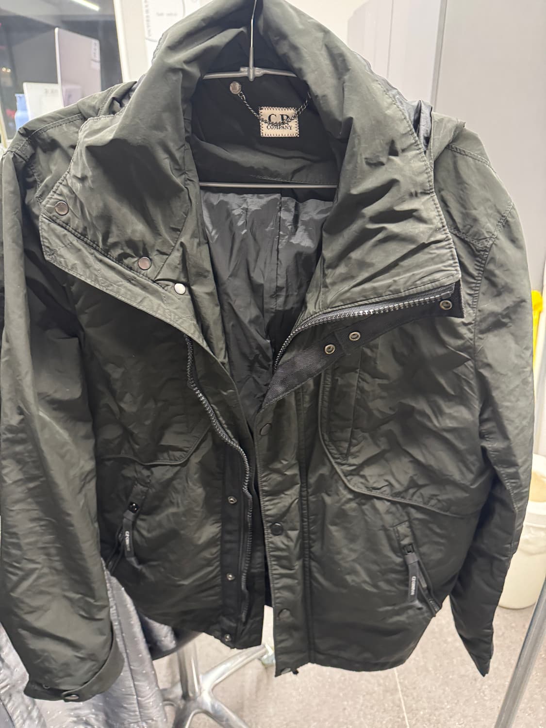 cp컴퍼니 고글후드 자켓 상품이미지1