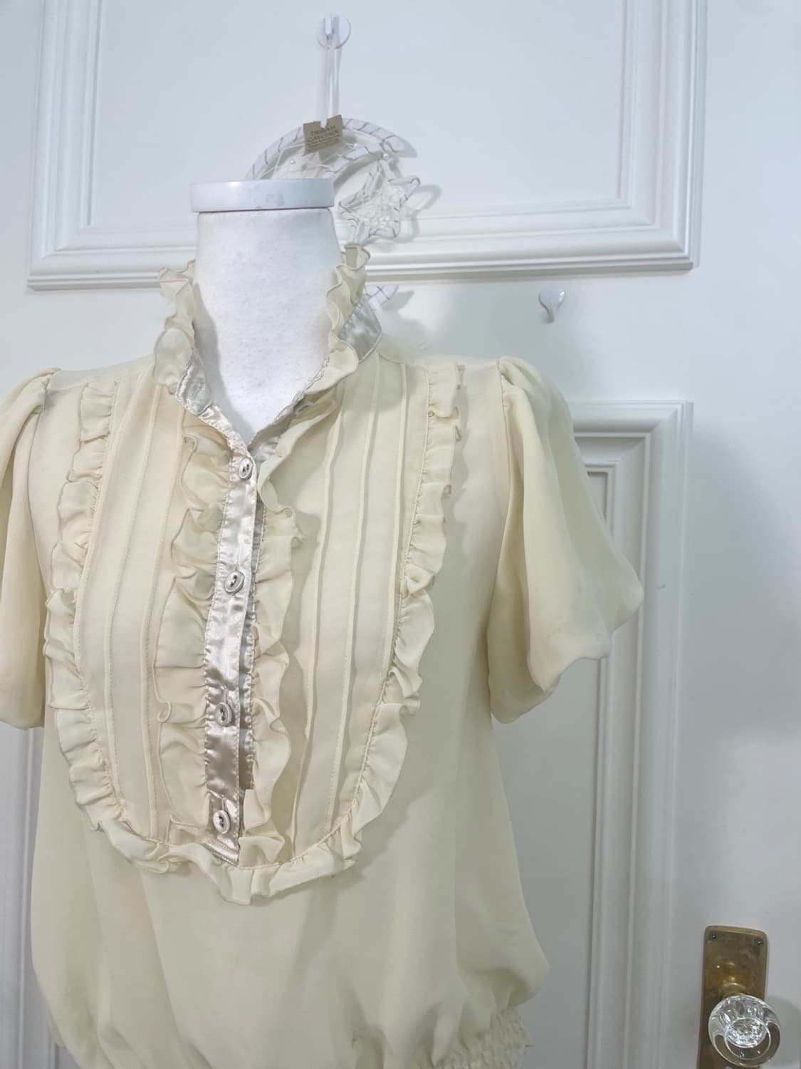 butter yellow ruffle princess blouse 상품이미지5
