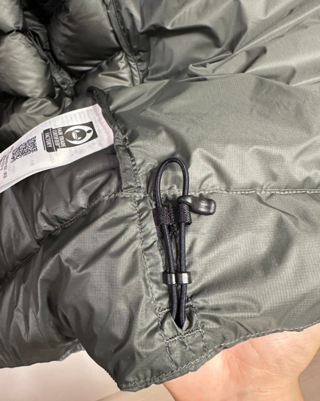 아크테릭스 세륨후디 forage M 새상품 상품이미지4