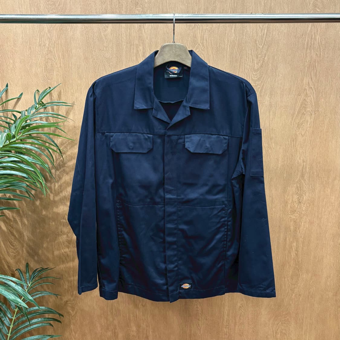 디키즈 워크 자켓 히든 집업 하단 로고 패치 디테일 레귤러핏 네이비 상품이미지1