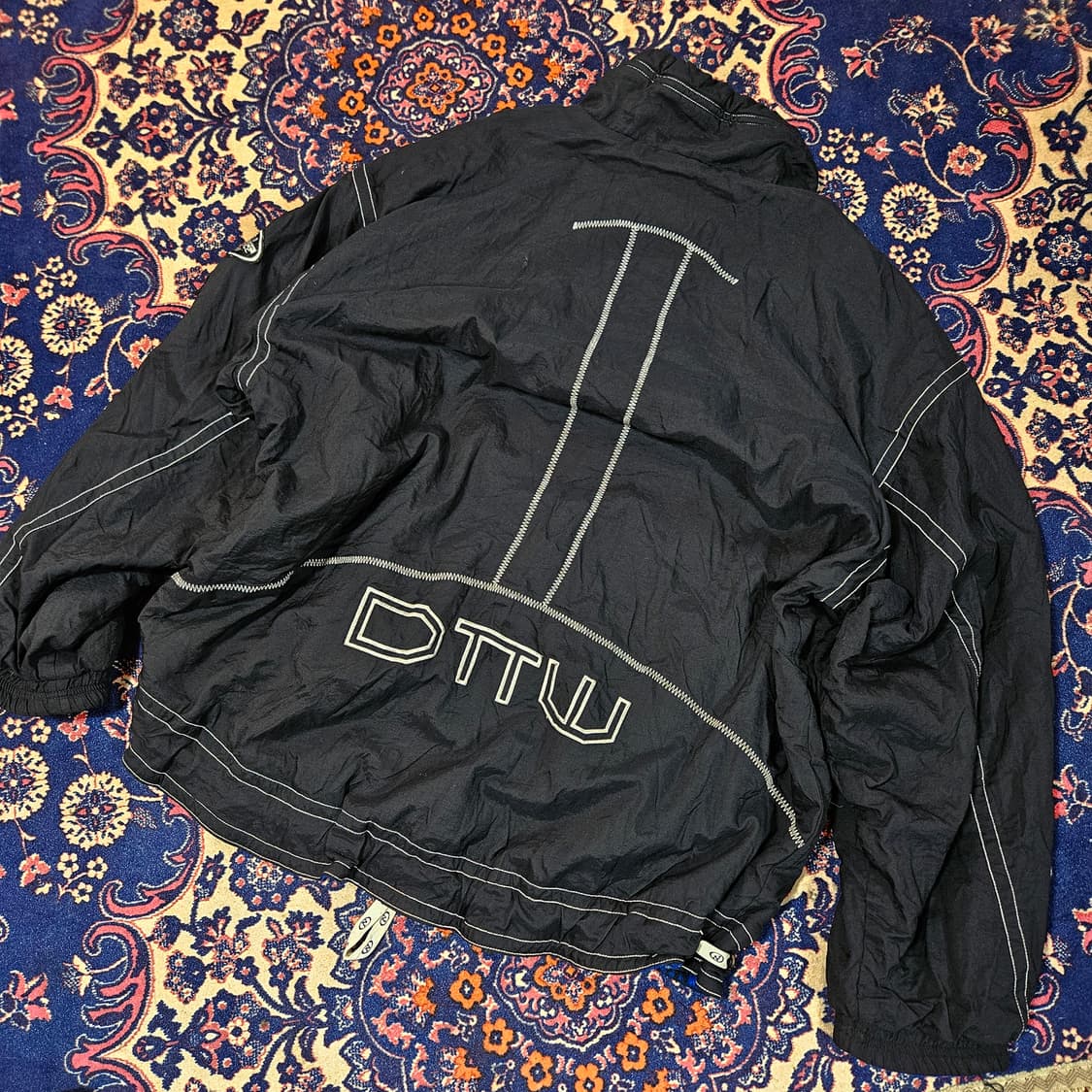 노르디카(Nordica) 올드스쿨 리버시블 아노락 자켓 XL size 상품이미지3