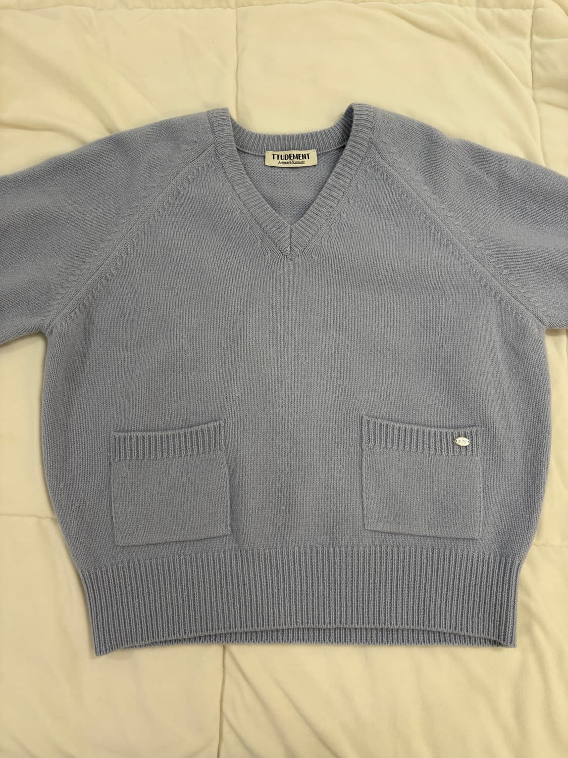 튜드먼트 울 브이넥 니트 상품이미지3