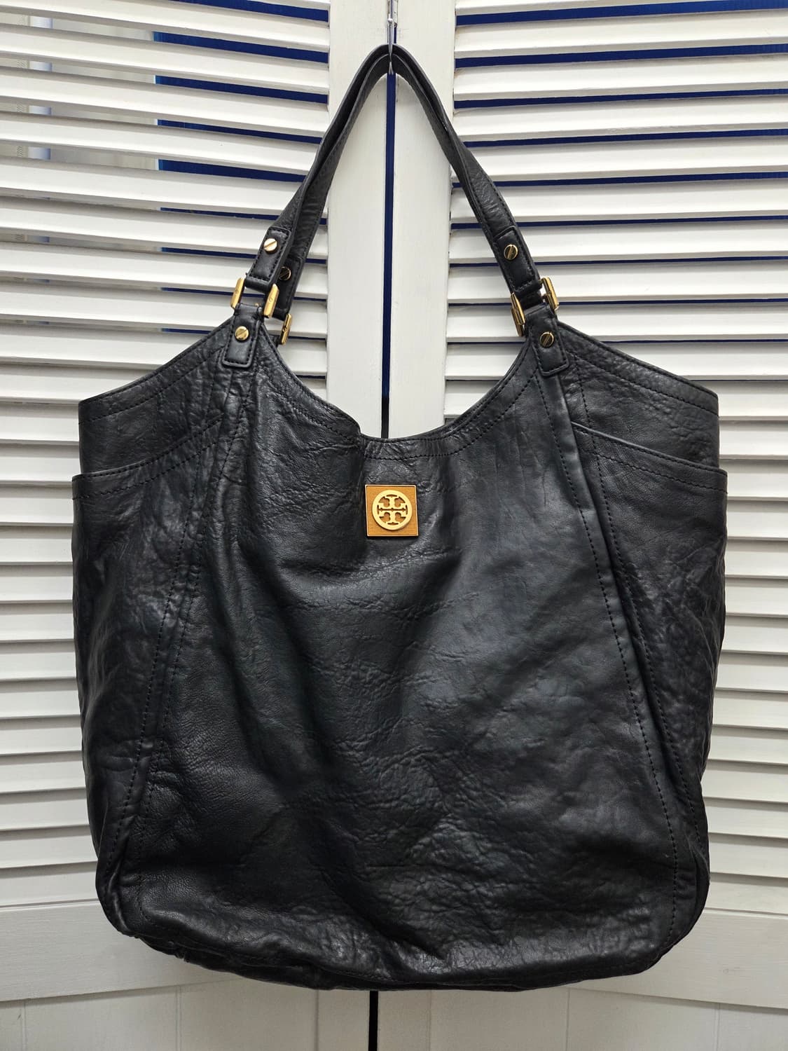 토리버치 소가죽 빅 토트백 상품이미지1