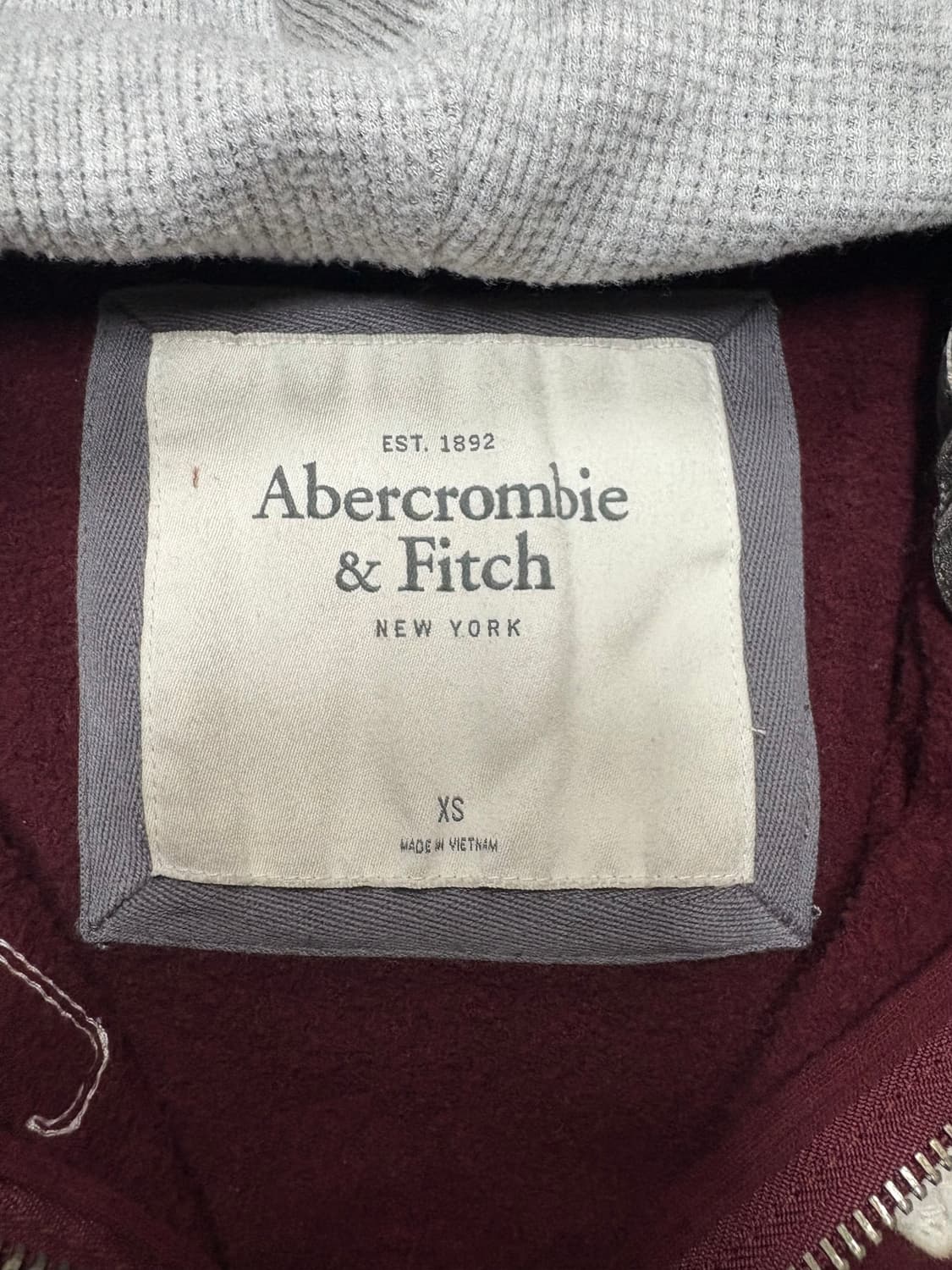 아베크롬비 딱붙핏 후드집업 xs 상품이미지2
