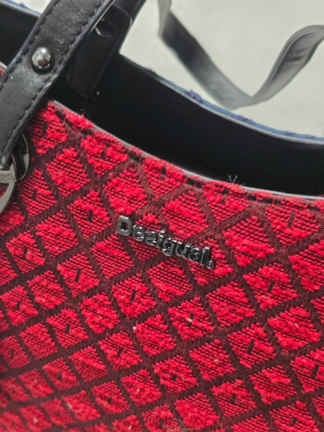 Desigual 데시구알 레온 토고 토트백 상품이미지1