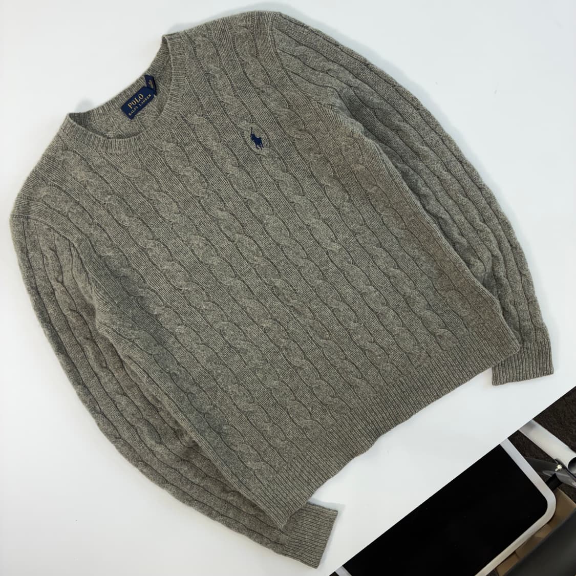 Polo  폴로 랄프로렌 자수 코튼 메리노울 그레이 꽈배기 니트 상품이미지2