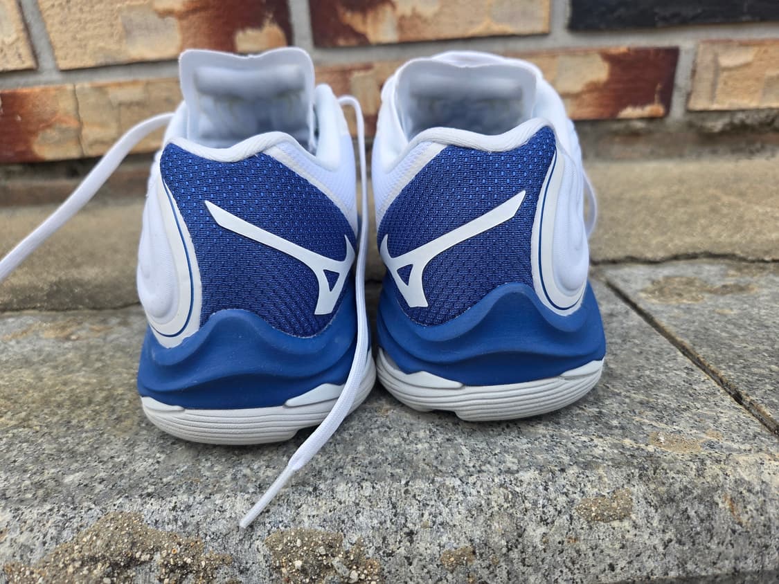 미즈노 운동화,배구화 상품이미지3